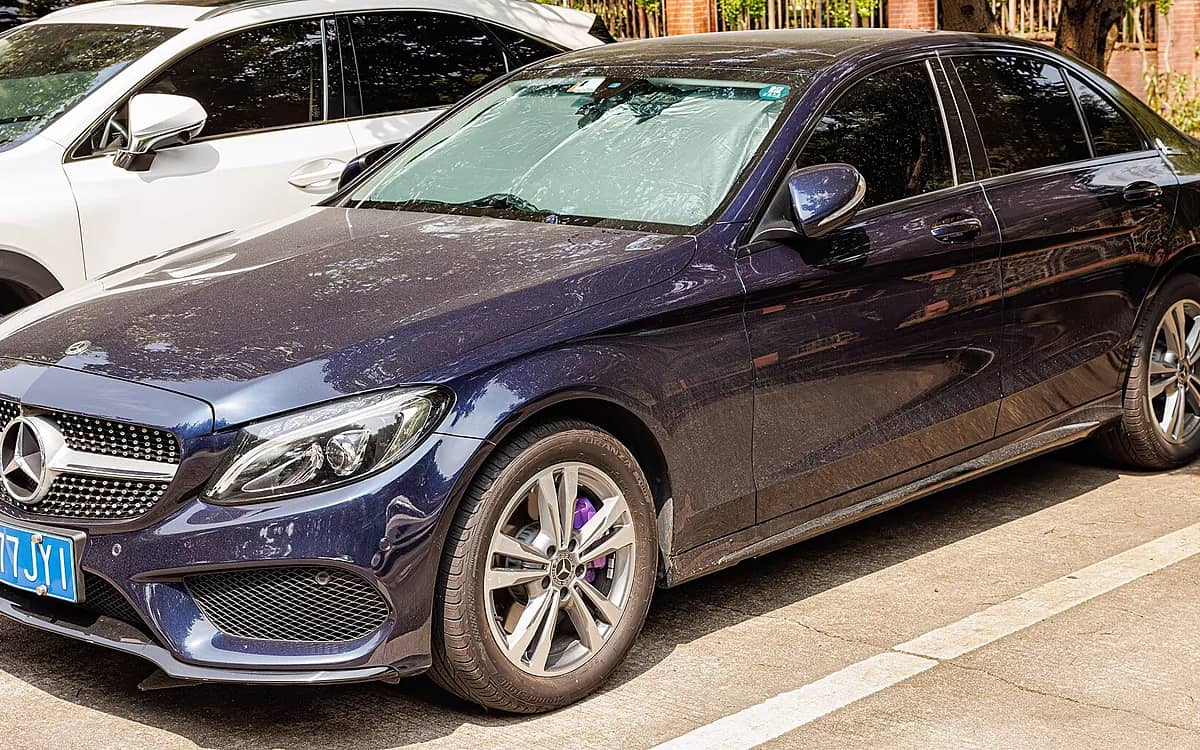 Lujo / Premium: Mercedes-Benz Clase C o similar